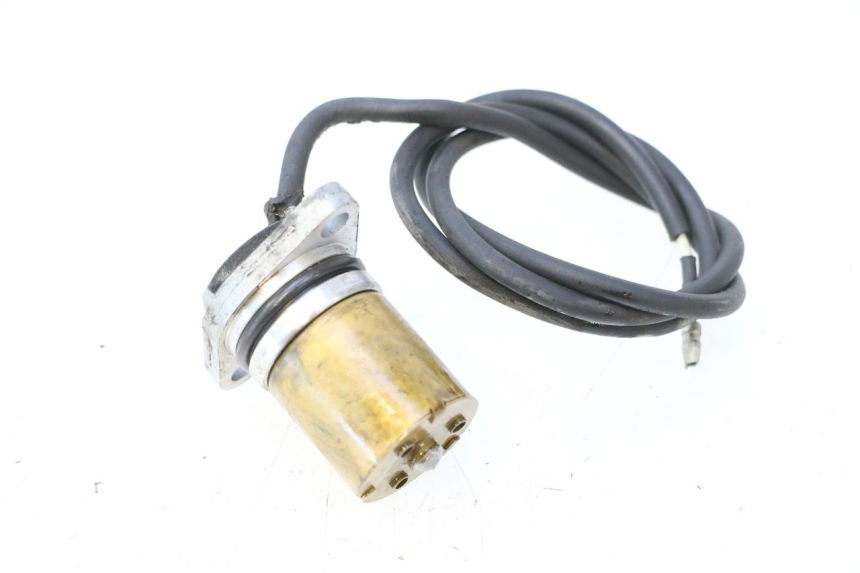 photo de SONDE PRESSION D'HUILE YAMAHA FJR 1300 (2001 - 2005) - Zoom état d’usage