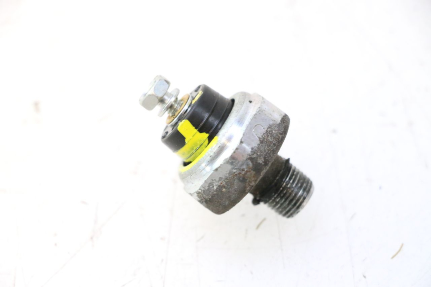 photo de SONDE PRESSION D'HUILE HONDA FJS SILVER WING SILVERWING 400 (2005 - 2008) - Vue principale