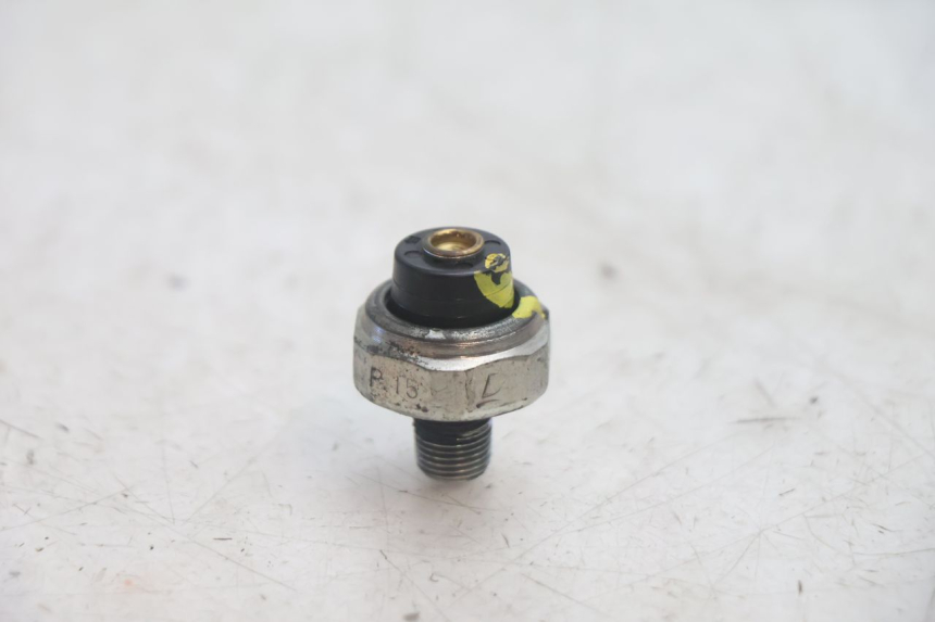 photo de SONDE PRESSION D'HUILE HONDA FJS SILVER WING SILVERWING 400 (2005 - 2008) - Vue principale