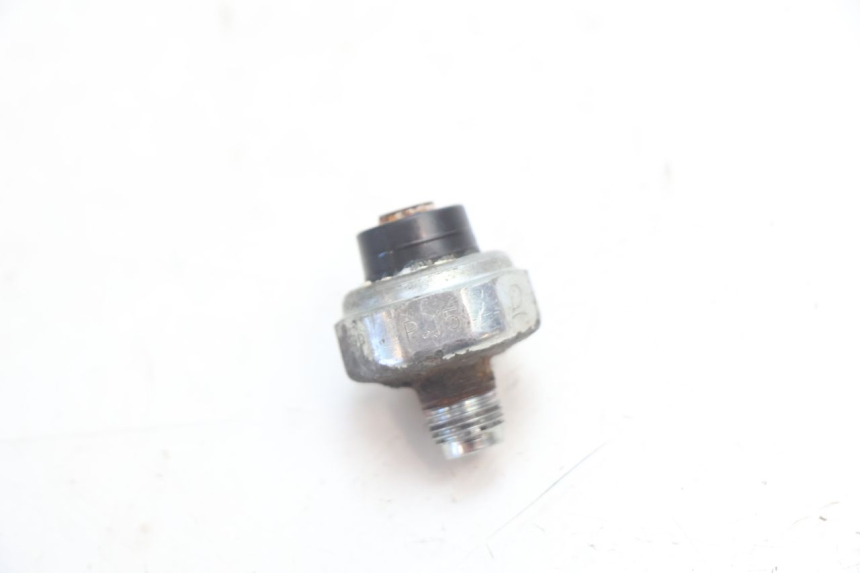 photo de SONDE PRESSION D'HUILE SUZUKI SV S 650 (2003 - 2009) - Détail de la pièce