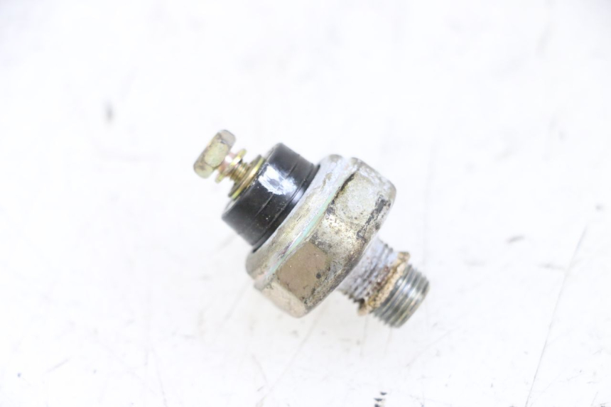 photo de SONDE PRESSION D'HUILE KAWASAKI ZR 7 750 (1999 - 2004) - Vue principale