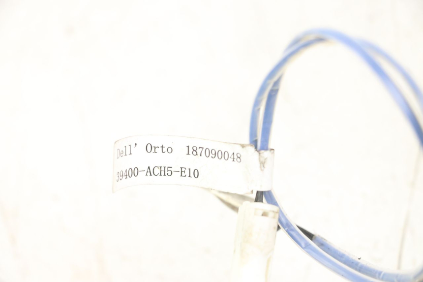 photo de Probe VASTRO STREET X 4T 50 (2016 - 2021) - Détail de la pièce