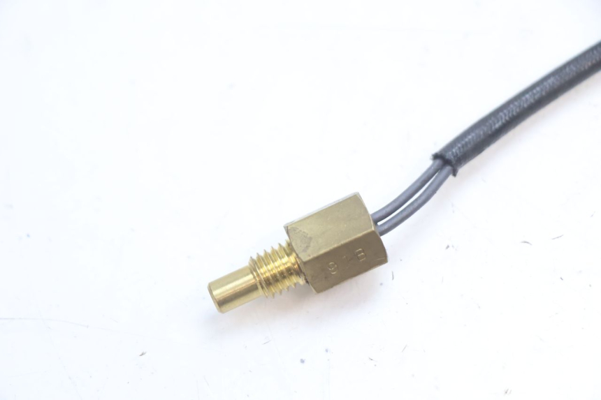 photo de SONDE TEMPÉRATURE MOTEUR PEUGEOT KISBEE 2T 50 (2018 - 2022) - Détail de la pièce