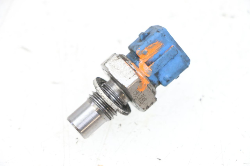 photo de SONDE TEMPÉRATURE MOTEUR PIAGGIO NEW TYPHOON 50 (2018 - 2021) - Vue principale