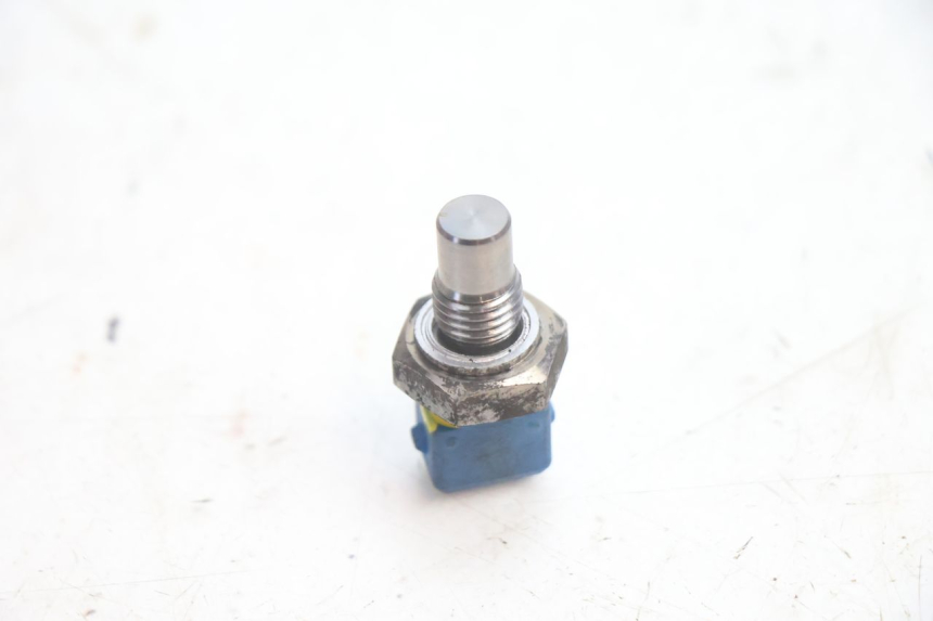 photo de SONDE TEMPÉRATURE MOTEUR PIAGGIO ZIP 4T 50 (2018 - 2020) - Zoom état d’usage