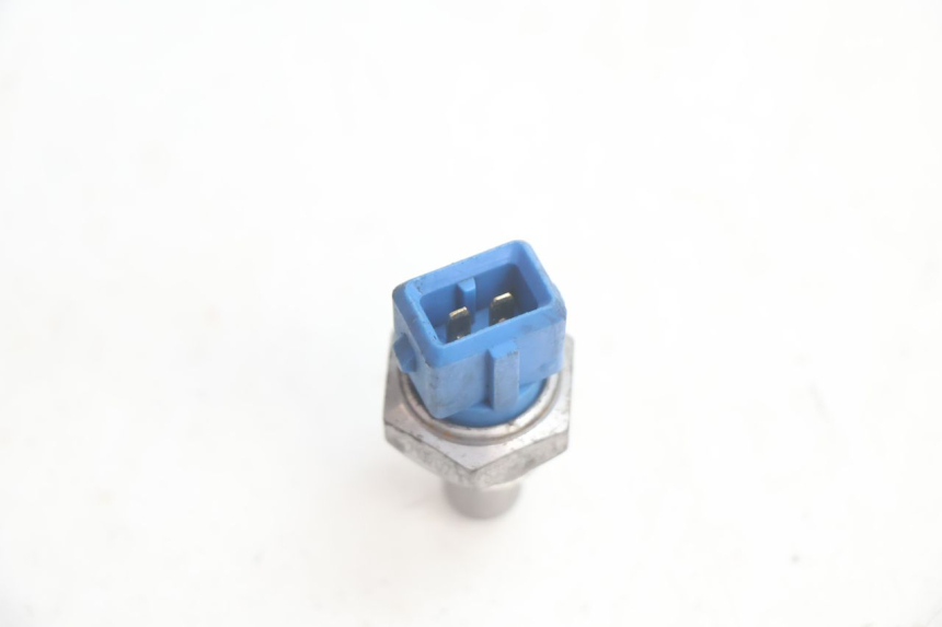 photo de SONDE TEMPÉRATURE MOTEUR PIAGGIO ZIP IGET 4T 50 (2021 - 2023) - Zoom état d’usage