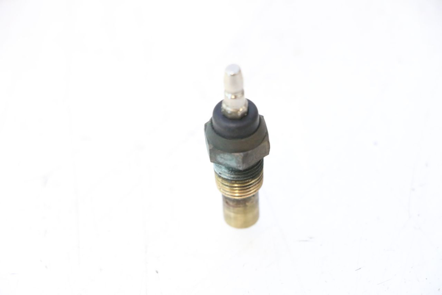 photo de SONDE TEMPERATURE D'EAU KAWASAKI GPX F ZX750F 750 (1986 - 1990) - Détail de la pièce