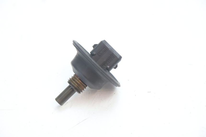 photo de SONDE TEMPERATURE D'EAU DUCATI SS IE DS CARENEE 1000 (2002 - 2006) - Zoom état d’usage
