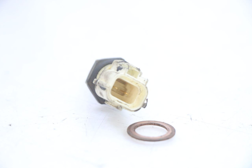 photo de SONDE TEMPERATURE D'EAU YAMAHA X-MAX XMAX ABS 250 (2010 - 2012) - Autre angle de vue