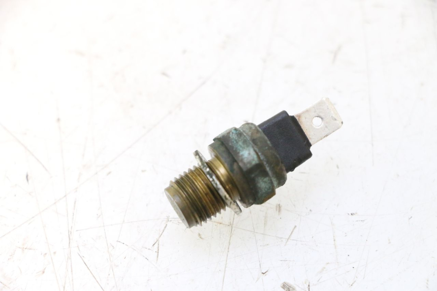 photo de SONDE TEMPERATURE D'EAU PIAGGIO X9 EVOLUTION 125 (2003 - 2007) - Vue principale