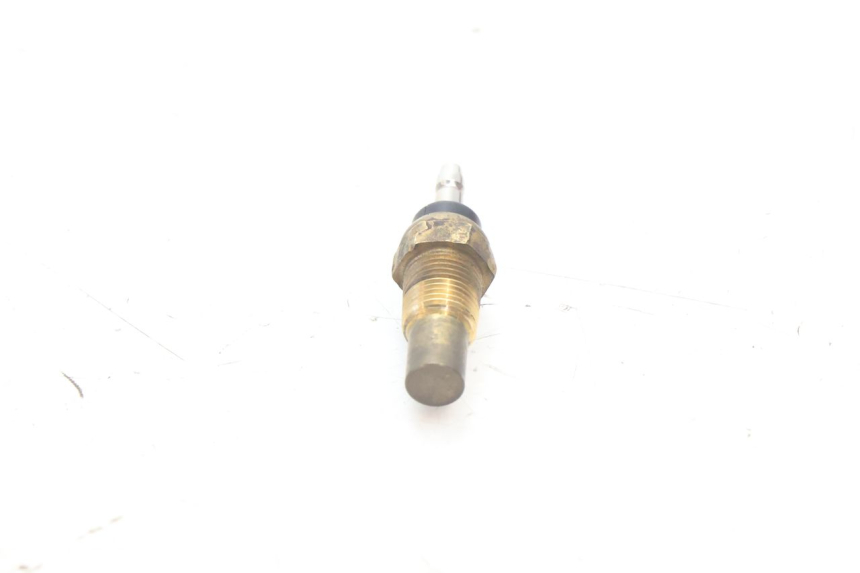 photo de SONDE TEMPERATURE D'EAU KAWASAKI ZZR 600 (1995 - 2004) - Autre angle de vue