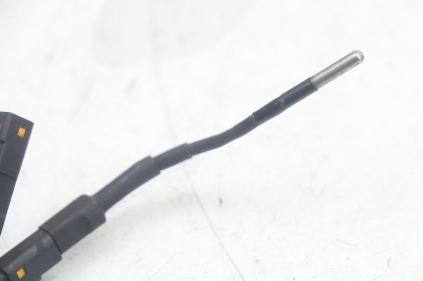 photo de SONDE TEMPERATURE EXTERIEURE QUADRO 3D S 350 (2013 - 2018) - Points de fixation