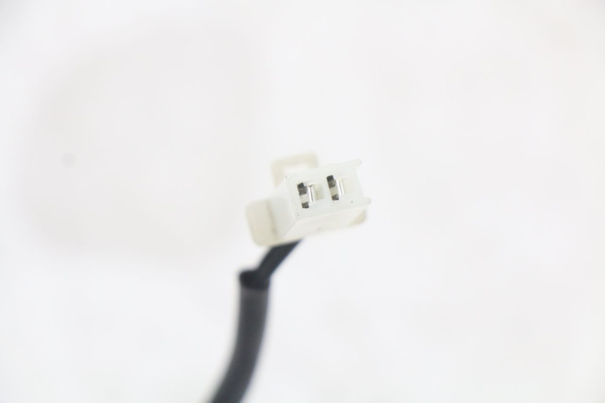 photo de SONDE TEMPERATURE EXTERIEURE PIAGGIO MP3 HPE 350 (2018 - 2020) - Autre angle de vue