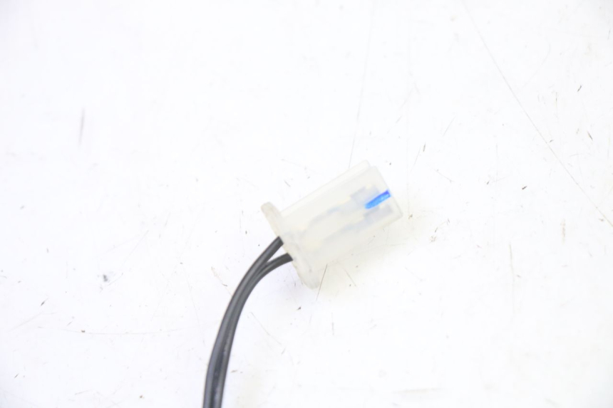 photo de SONDE TEMPERATURE EXTERIEURE PIAGGIO MP3 HPE 310 (2024 - 2025) - Autre angle de vue