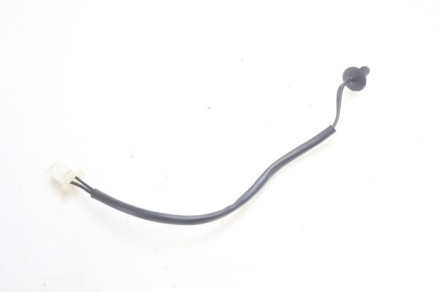 photo de SONDE TEMPERATURE EXTERIEURE PIAGGIO MP3 HPE 530 (2022 - 2026) - Autre angle de vue