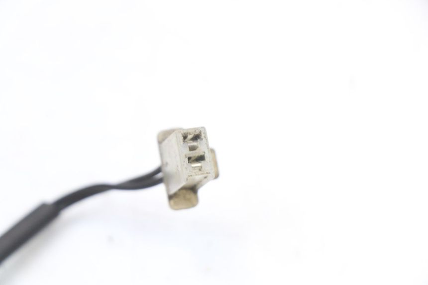 photo de SONDE TEMPERATURE EXTERIEURE PIAGGIO MP3 500 (2011 - 2015) - Autre angle de vue