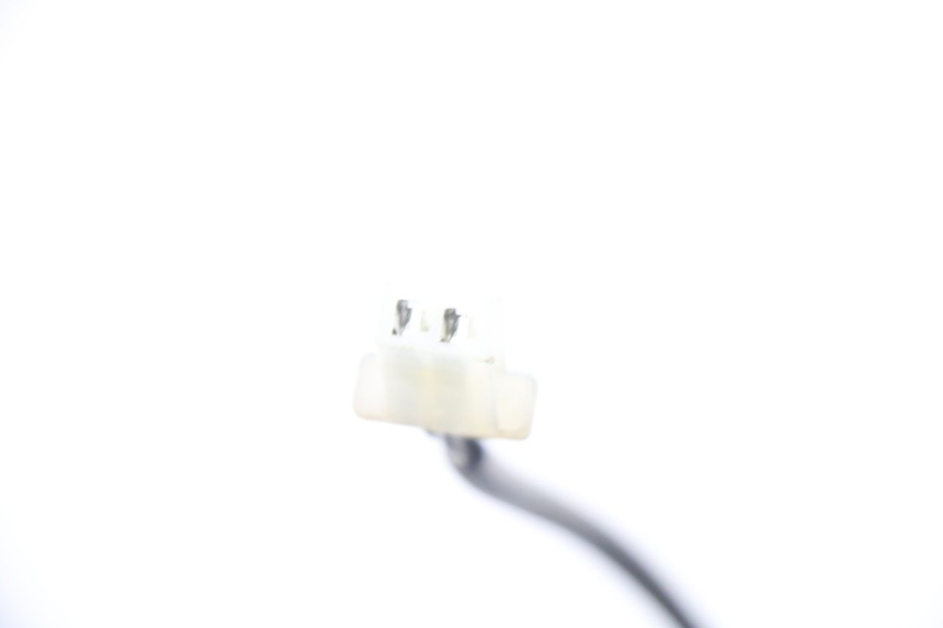 photo de SONDE TEMPERATURE EXTERIEURE PIAGGIO MP3 500 (2014 - 2017) - Gros plan technique