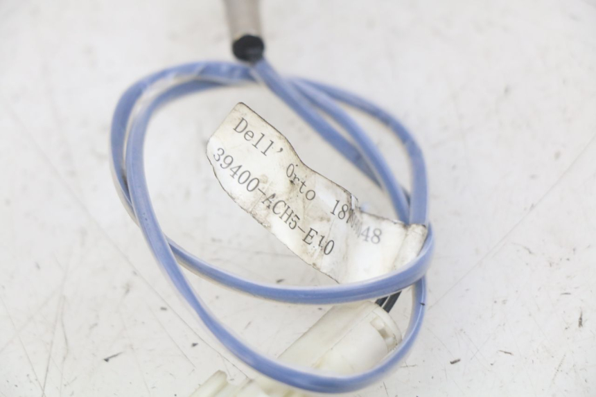 photo de SONDE TEMPERATURE EXTERIEURE JM MOTORS OLDIES RS 4T 50 (2021 - 2024) - Détail de la pièce