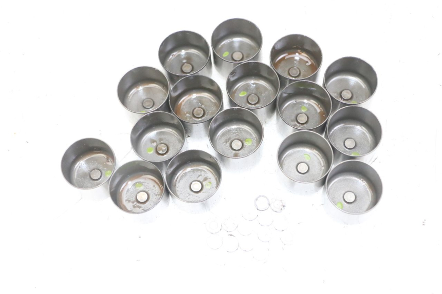 photo de SOUPAPE HONDA CB R 1000 (2018 - 2023) - État de surface