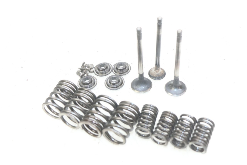 photo de SOUPAPE HONDA CM 125 (1983 - 2003) - Détail de la pièce