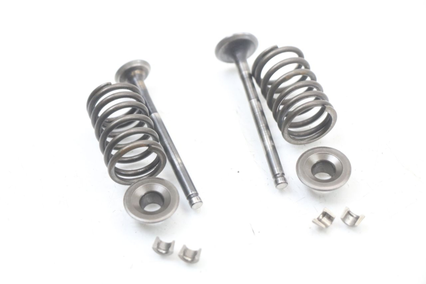 photo de SOUPAPE KYMCO K-PW K-PIPE 50 (2012 - 2017) - Zoom état d’usage