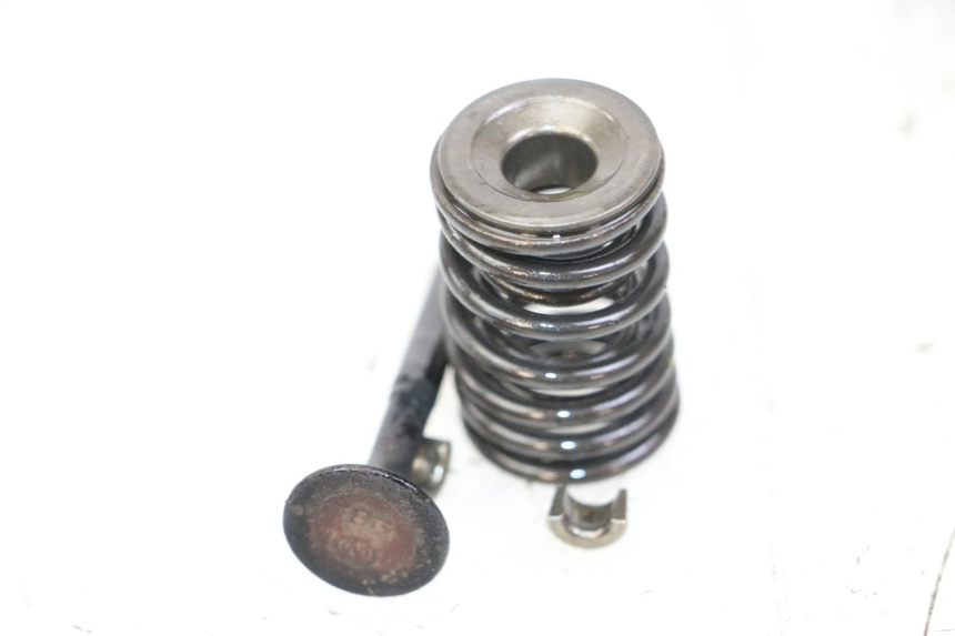 photo de SOUPAPE KYMCO AGILITY 4T 50 (2018 - 2022) - Détail de la pièce