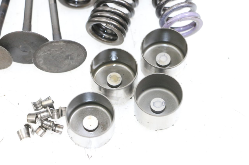 photo de SOUPAPE KAWASAKI NINJA 400 (2018 - 2023) - Vue d’ensemble