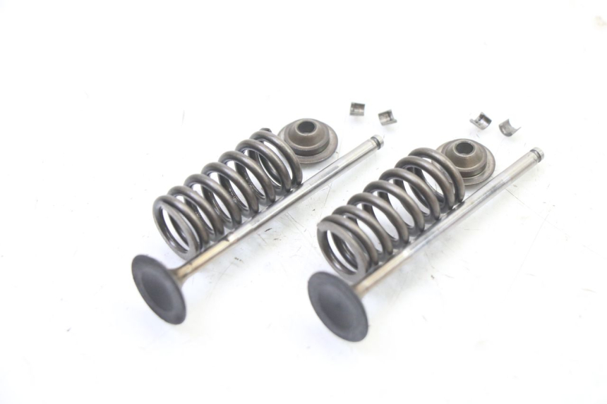 photo de SOUPAPE PEUGEOT SATELIS 125 (2013 - 2018) - Vue d’ensemble