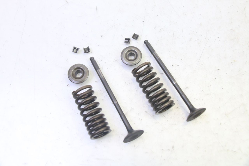 photo de SOUPAPE YAMAHA X-MAX XMAX 125 (2010 - 2013) - Vue principale