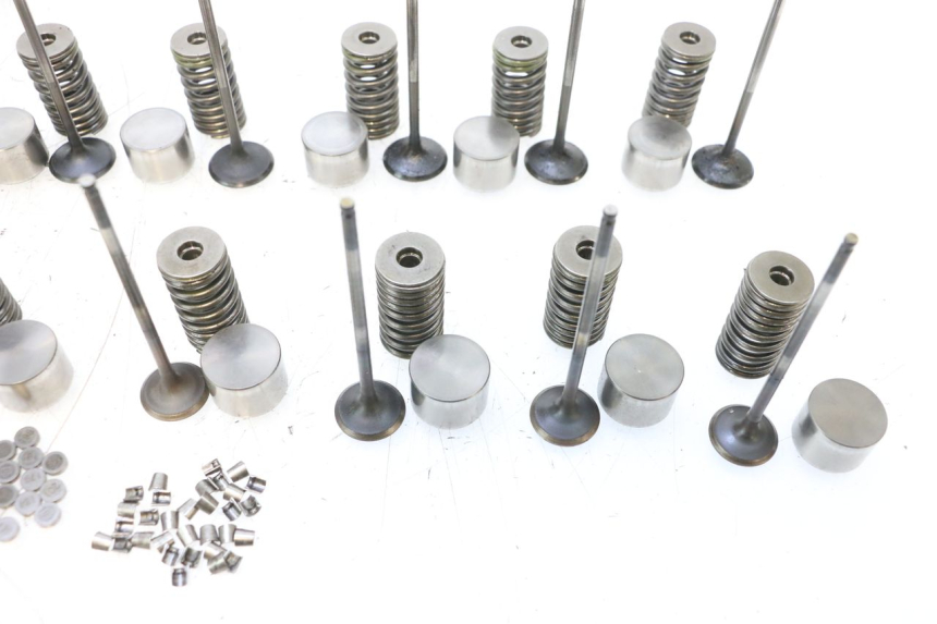 photo de SOUPAPE YAMAHA XJ6 600 (2008 - 2016) - Vue produit