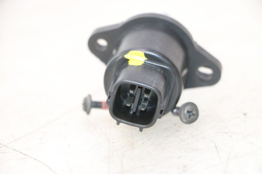 photo de STARTER AUTOMATIQUE SUZUKI BURGMAN 125 (2007 - 2014) - Zoom état d’usage