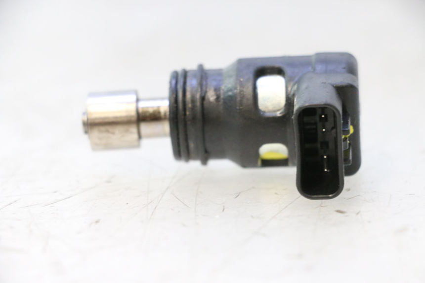 photo de STARTER AUTOMATIQUE SUZUKI BURGMAN EXECUTIVE ABS 650 (2006 - 2012) - Zoom état d’usage