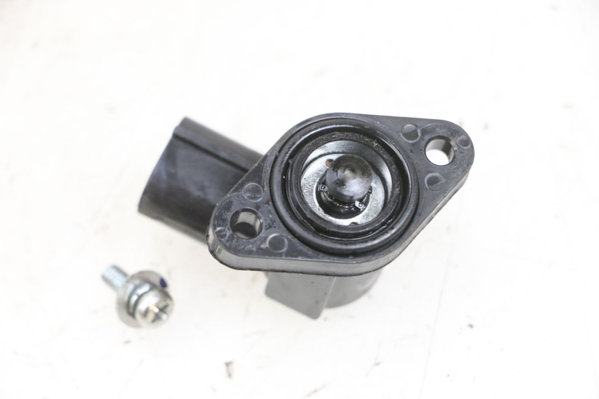 photo de STARTER AUTOMATIQUE PEUGEOT KISBEE 4T 50 (2018 - 2022) - Détail de la pièce