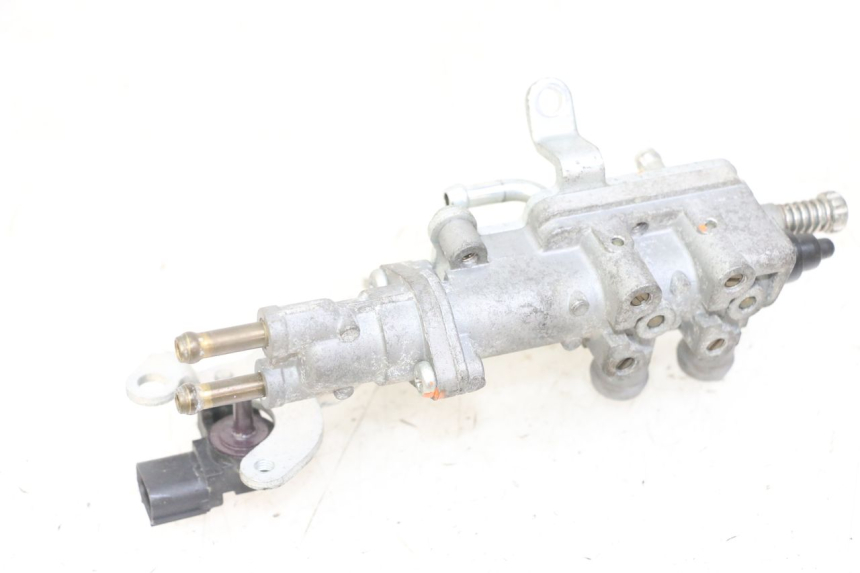 photo de STARTER YAMAHA XJ6 ABS 600 (2008 - 2016) - Détail de la pièce