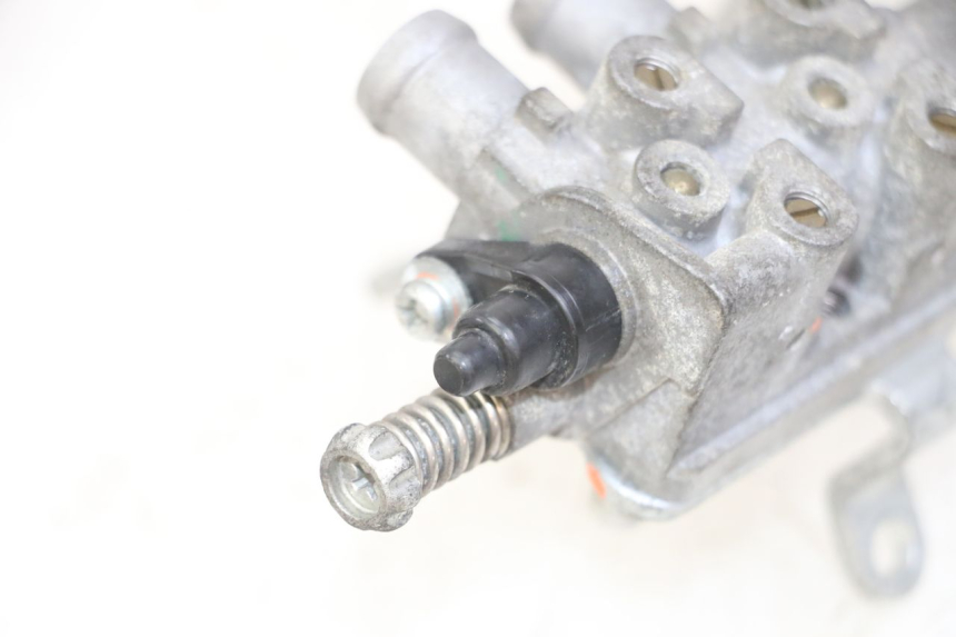 photo de STARTER YAMAHA XJ6 ABS 600 (2008 - 2016) - Vue d’ensemble