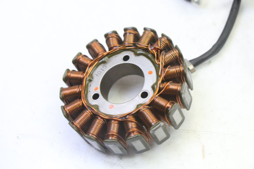 photo de STATOR SUZUKI BURGMAN 125 (2007 - 2014) - Vue d’ensemble