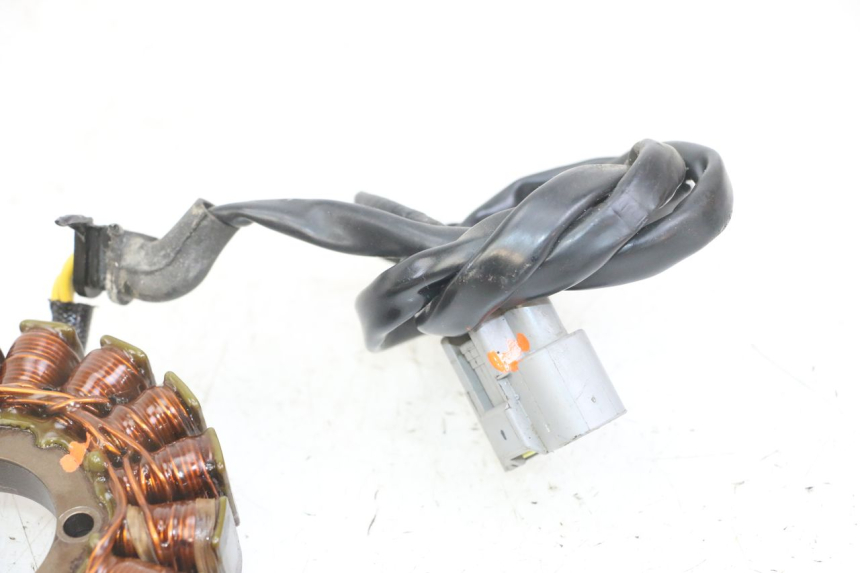 photo de STATOR HONDA CB R 1000 (2018 - 2023) - Zoom état d’usage