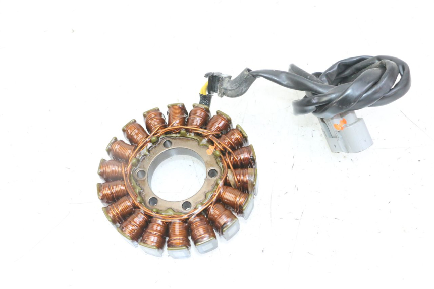 photo de STATOR HONDA CB R 1000 (2018 - 2023) - Vue d’ensemble