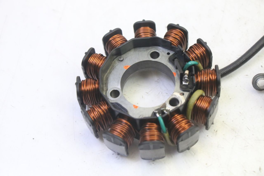 photo de STATOR HONDA CBF 125 (2009 - 2015) - Gros plan technique