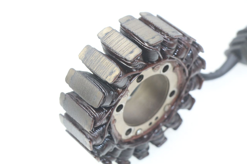 photo de STATOR HONDA CBR RR FIREBLADE 900 (1992 - 1994) - Zoom état d’usage