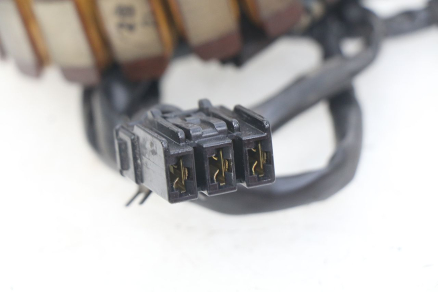 photo de STATOR HONDA CBRF CBR-F PC41 600 (2011 - 2013) - Zoom état d’usage