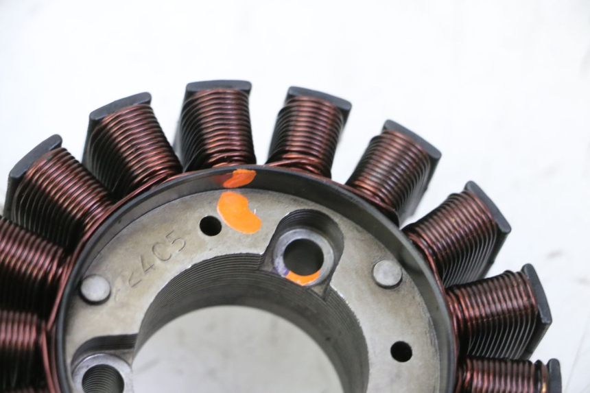 photo de STATOR HONDA FES S-WING SWING ABS 125 (2007 - 2015) - Marquages et références