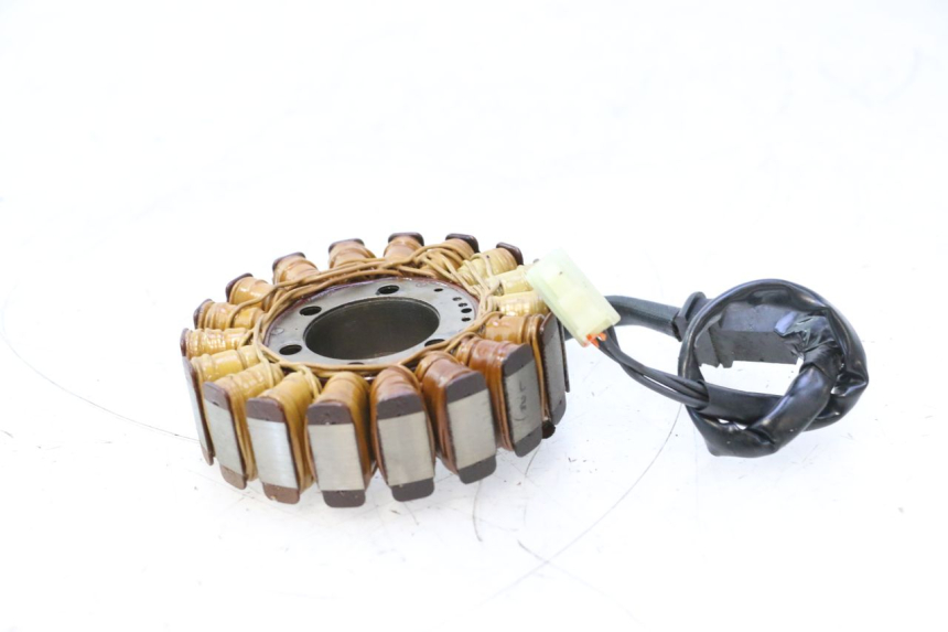 photo de STATOR SUZUKI GSR 600 (2005 - 2012) - Vue d’ensemble