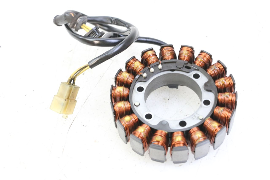 photo de STATOR HONDA VT C2 SHADOW 750 (1997 - 2001) - Autre angle de vue