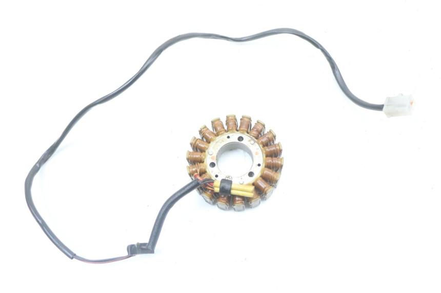 photo de STATOR KAWASAKI ZR7 ZR-7 S 750 (1999 - 2004) - Zoom état d’usage