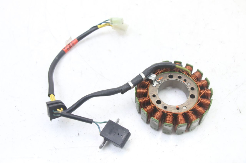 photo de STATOR KYMCO XCITING 500 (2007 - 2010) - Vue d’ensemble