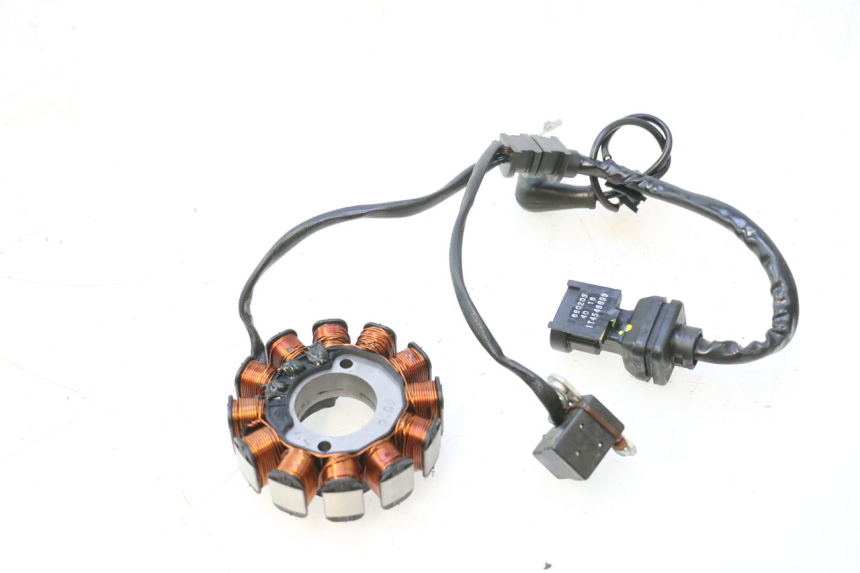 photo de STATOR PIAGGIO LIBERTY IGET S 125 (2016 - 2020) - Gros plan technique