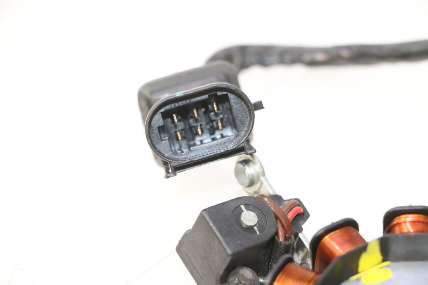 photo de STATOR PIAGGIO LIBERTY IGET S 125 (2016 - 2020) - État de surface