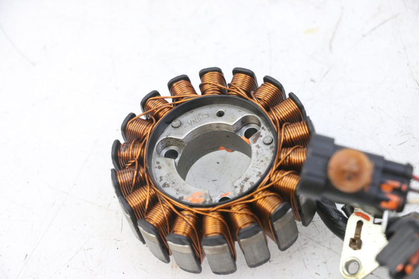 photo de STATOR PIAGGIO MP3 LT 300 (2010 - 2016) - Détail de la pièce