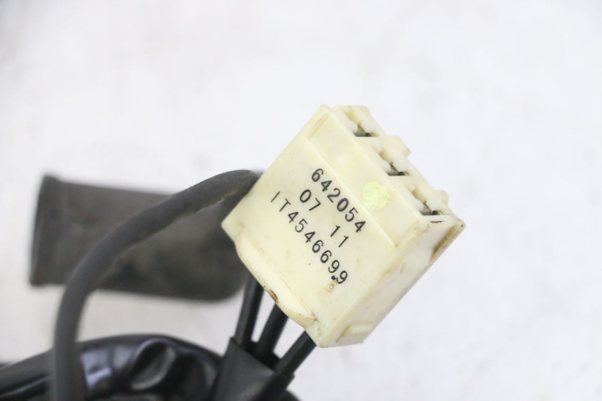 photo de STATOR PIAGGIO MP3 LT 300 (2010 - 2016) - Autre angle de vue